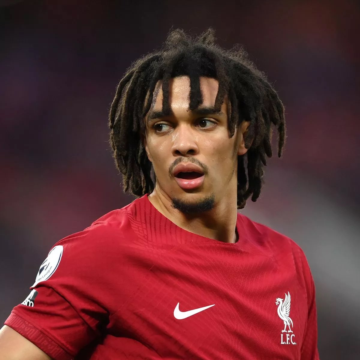 spcysfr's tweet photo. My top 5 right backs in the Premier League 💨

1. Aaron Wan Bissaka
2. Kyle Walker
3. Matty Cash
4. Trent Alexander-Arnold 
5. Diogo Dalot 

Frauds like Reece James can’t be compared to these goats 🥱 https://t.co/X3uGR8pCbK