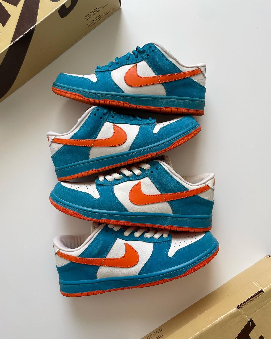 Sneaker News on X: Sneaker News on X: