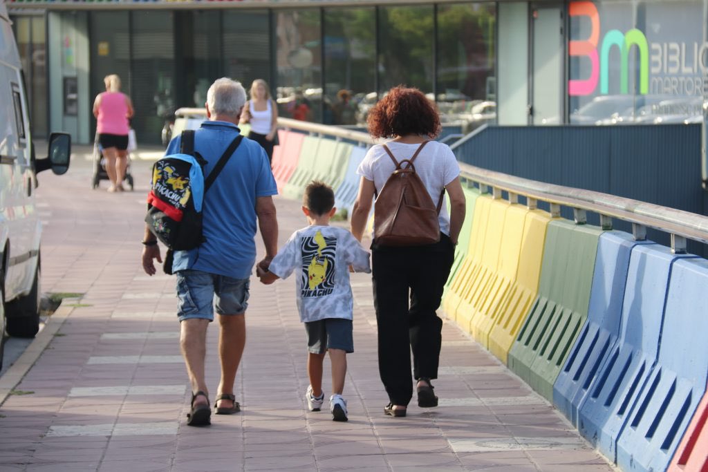 elbaixcat's tweet image. 📝 Comença el #curs2324 al #BaixLlobregat. Més info a 👉elbaix.cat/2023/09/06/com… #educació