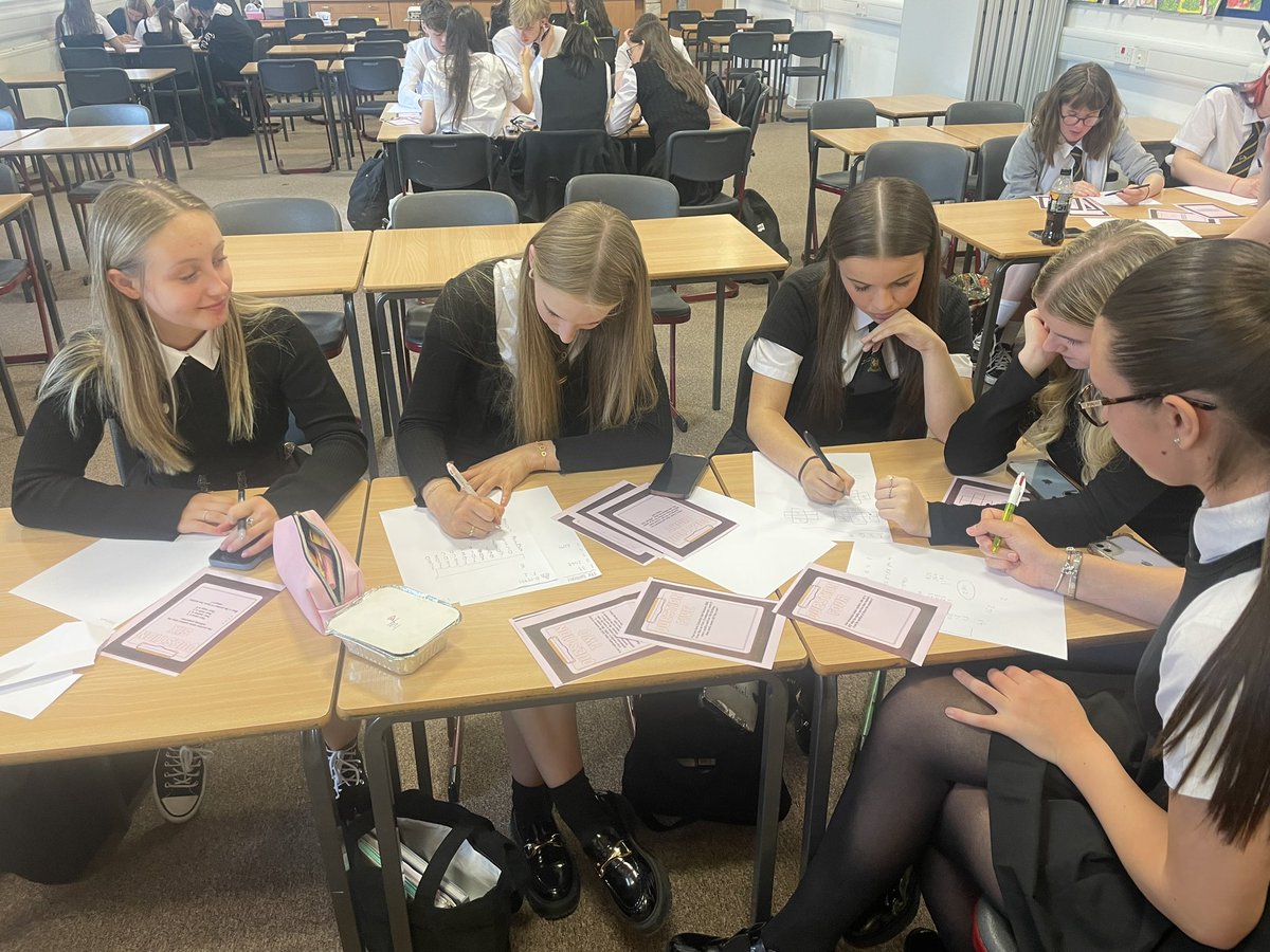 Maths Department - UGS tweet media