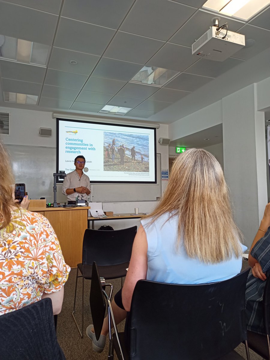 In beautiful Edinburgh for the <a href="/ogdentrust/">Ogden Trust</a> outreach officer meeting 🙌 had a fab afternoon catching up with everyone and having a go at a science ceilidh! Looking forward to the next couple of days 🔭🌌🍫