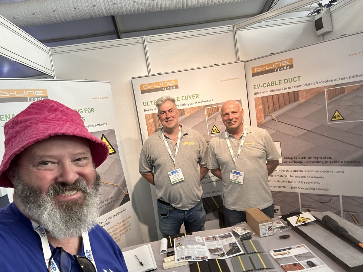 PeoplesTariff's tweet photo. Highlights of DAY 1 at @lcv_event #LCV2023 #milbrook @utaccompany - always great to see Michael at @kerbocharge good to meet Kathryn @chargegully Paul & Steve @DLineCableCover & Ben at https://t.co/gOBe7hY5aY #chargebridge not unlike my home made one time use home charging arm! https://t.co/Tk9FB8uiF0