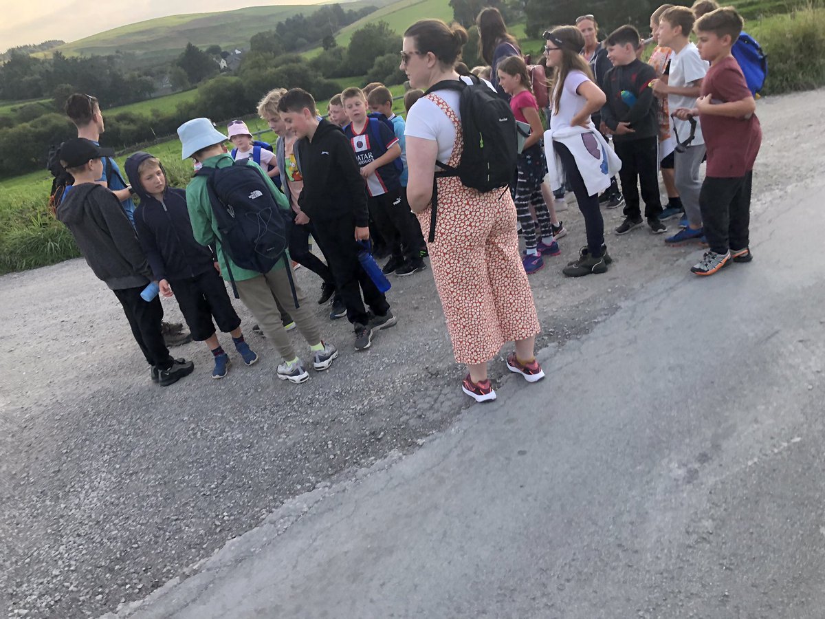 DosbarthE's tweet photo. Out on our night walk and having an amazing time. @SychdynSchool https://t.co/G3DKqOgr2W