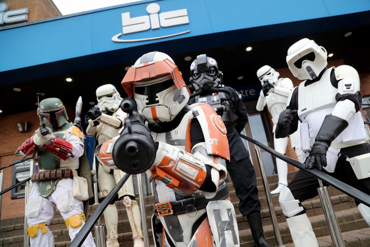 B2BBournemouth's tweet photo. Film &amp; Comic Con returns on the 9th &amp; 10th of September 2023 to the Bournemouth International Centre. Join for a fun weekend where you can browse the many trader stalls, get those hard to find items, geek out and enjoy the cosplay, a must for all fans of pop culture! https://t.co/ujnocarIA0