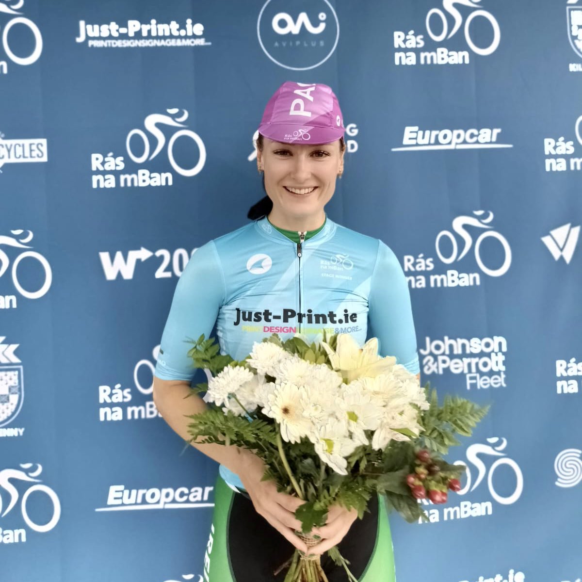 Rás na mBan (@rasnamban) on Twitter photo Collecting the <a href="/justprintdublin/">Just-Print.ie</a> Stage Winner's jersey is Mia Griffin of the Irish National Team 🏁
@pactimo @pactimoeurope
#rasnamban Collecting the <a href="/justprintdublin/">Just-Print.ie</a> Stage Winner's jersey is Mia Griffin of the Irish National Team 🏁
@pactimo @pactimoeurope
#rasnamban