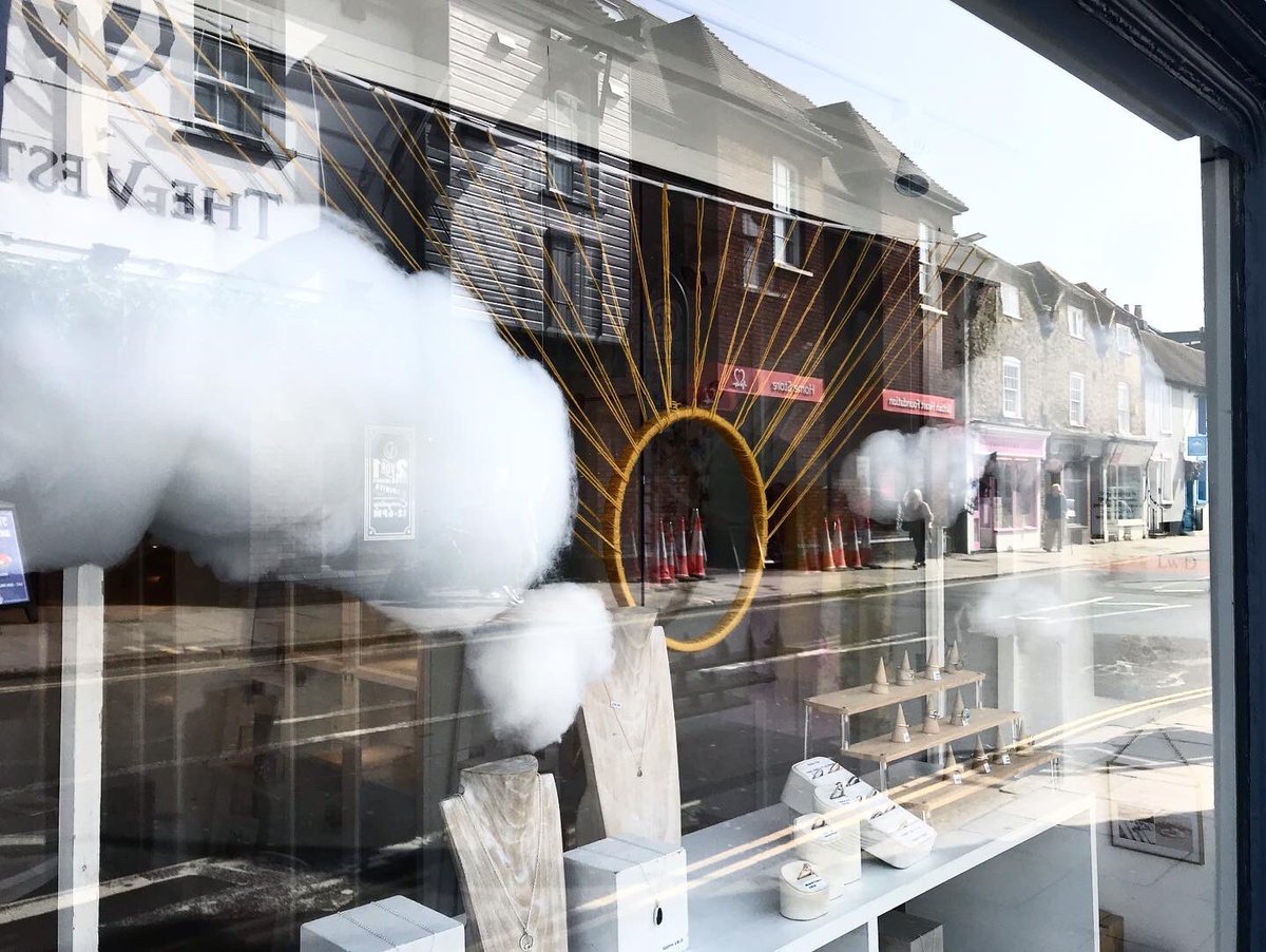 WithDiamondLucy's tweet image. Our gorgeous new window display #shopwindow #lucywithdiamonds #chichesterjeweller #