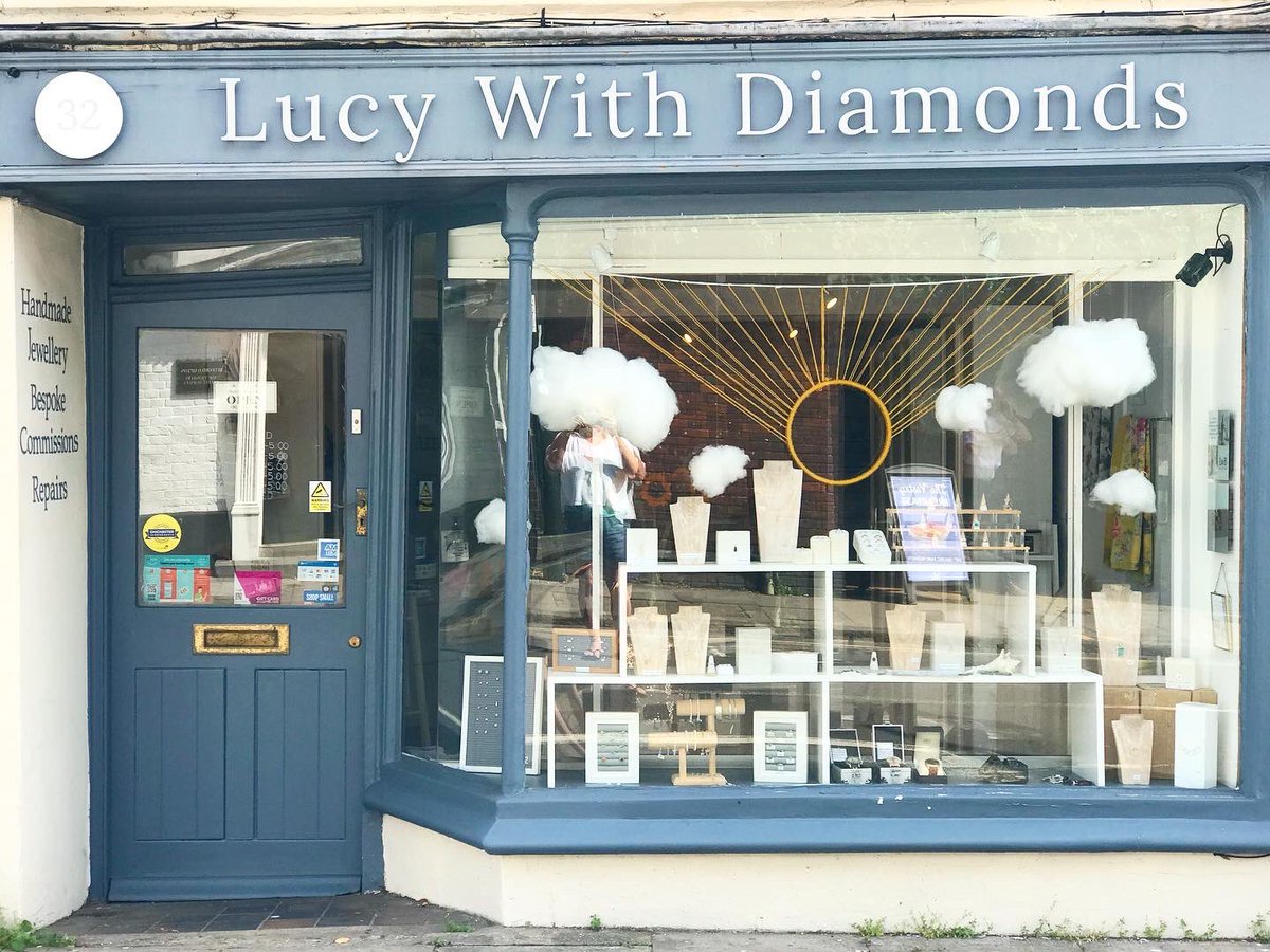 WithDiamondLucy's tweet image. Our gorgeous new window display #shopwindow #lucywithdiamonds #chichesterjeweller #