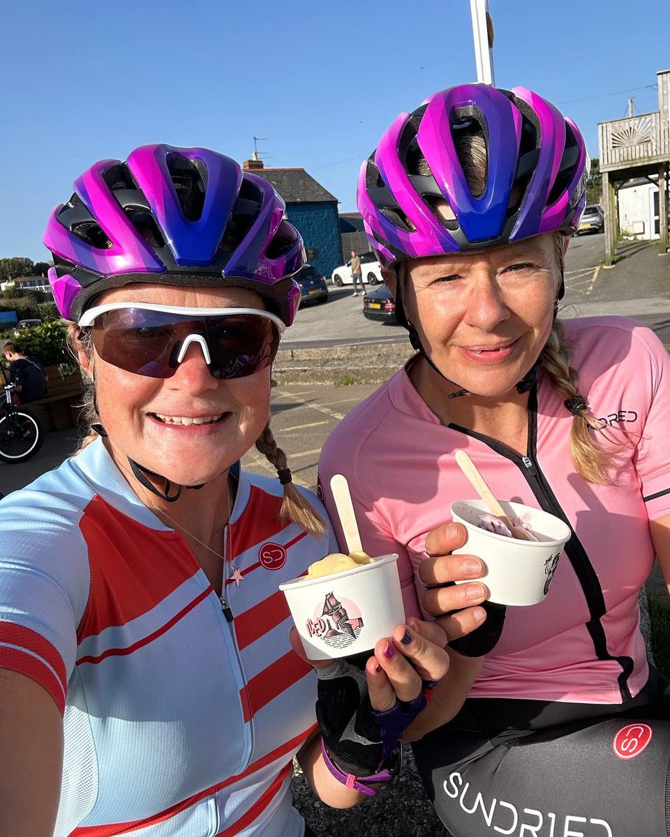 Matching Sundried kit, sunshine, and ice cream. What more could you want from a bike ride?

Photo by triathlete_triathlon_girl featuring the 'Sundried Ecrins Women's Cycle Jersey' and the Sundried Rosa cycle kit.

#cycling #cyclist #cyclekit #cycle #summer #icecream