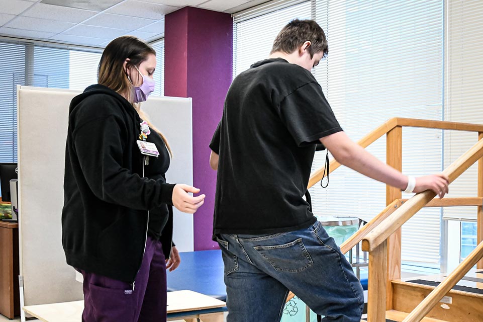 shrinershosp's tweet image. Read how Jesse&apos;s @shrinersphilly spinal cord injury rehabilitation team provided for his physical needs but also provided emotional and mental health support: ow.ly/PQ6X50PFqVW #SpinalCordInjuryAwareness #SpinalCordInjury #Rehabilitation
