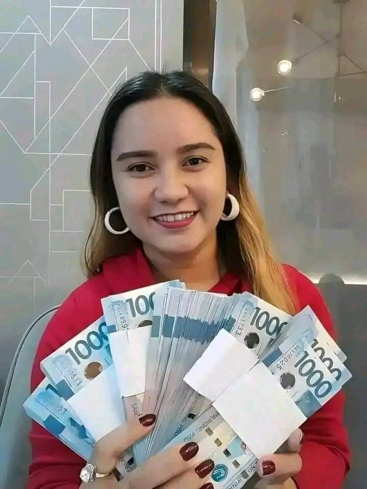 SAFUTRUSTINVEST's tweet photo. I think this is a very big cash out!!.
Of course it is📷📷. Very big congratulations to you Sir and Ma'am Filibeth Mendoza from the Philippines. Keep on trading and earning till reach all your dream heights and also achieve your goals too. Congratulations Once Again

#filipino https://t.co/AfDTgnAeiw