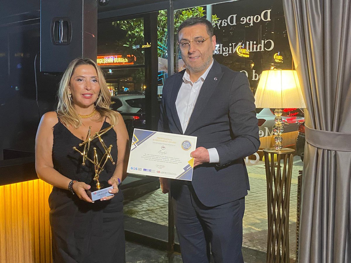 AvSerkanBayram's tweet image. “GOS Global Qualıty Summıt Networking Event”, Küresel Kalite Zirvesinde iş dünyamızın değerli temsilcileri, başarılarını kanıtlamış, uluslararası pazarlarda yer alan markaların yöneticileriyle bir araya geldik. #İstanbul #GOS  #Lobin @fahriustaoglu