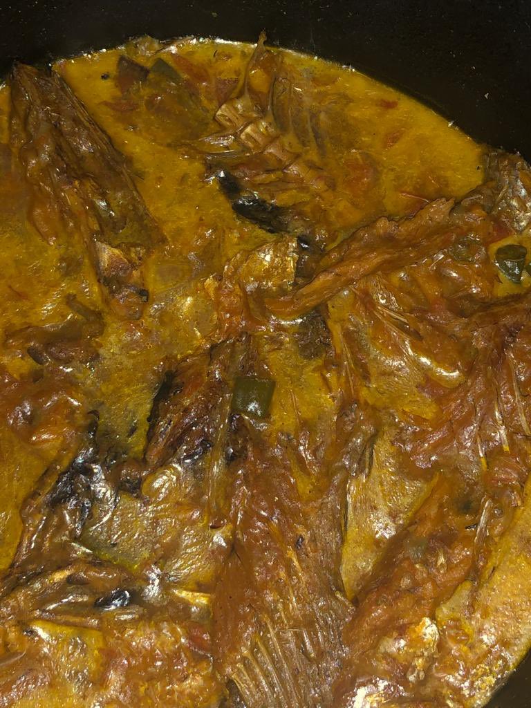 Branicemercy's tweet photo. Got home and decided ave missed dried fish aka obambo 
Si mnajua nilishinda njaa 🤭…. Energy for tomorrow’s mjengo work 😅 otherwise how does it look 😋 https://t.co/QHrHD2olMX