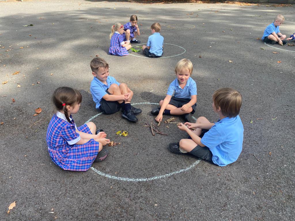 OPS_OratoryPrep's tweet image. Our Year 1 pupils started their Maths lessons today by doing some sorting. 

Taking advantage of the lovely warm weather, children went outside and thought about groups of colour, shape and same object.

#OPSLearning #UnlockLearning #Maths #creativecurriculum #outdoorlearning