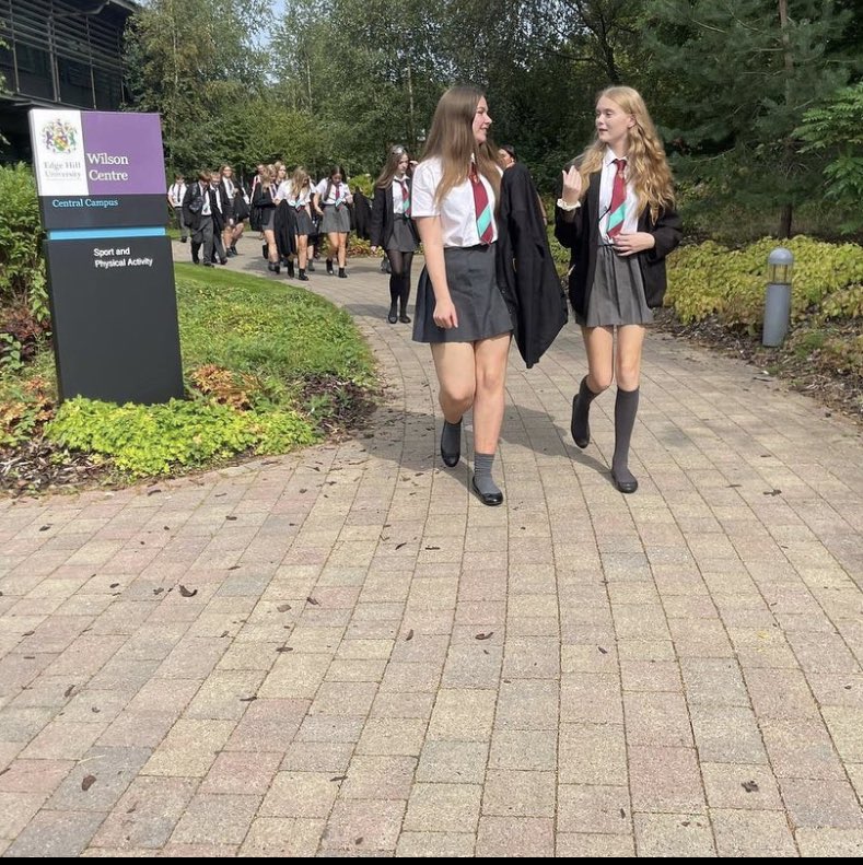 MrParry6's tweet photo. Year 9 are at a crucial stage as they will be transitioning to KS4 this year and going through the option process so a day @edgehill allowed them to further define Aspirations and the steps needed to make them a reality. https://t.co/MDT8smH4ve
