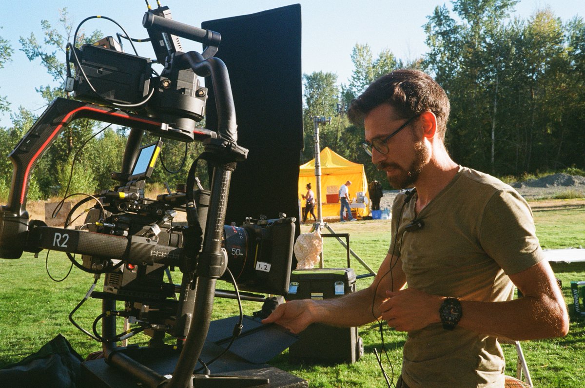 OrcaCoveMedia's tweet image. Wrapping #SweetSummerPowWow. 
Thank you to #CinevicFilmmakers for your collaboration in production - we couldn't have done it without your equipment.

Pictured: Joseph Boutilier, Joshua Odjick, Tatyana Baptiste, Darrell Dennis.

Images by Gavin Andrews, Daniel Taggart-Hodge.