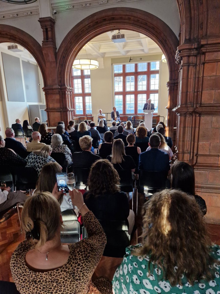 What an amazing start to the <a href="/CEDRurLaw/">CEDR Rural Law</a>! Thanks to <a href="/counselgenwales/">Cwnsler Cyffredinol | Counsel General</a> for discussing law and <a href="/RWynJones/">Richard Wyn Jones</a> for the history of Wales and farming! 
#CEDR2023cardiff