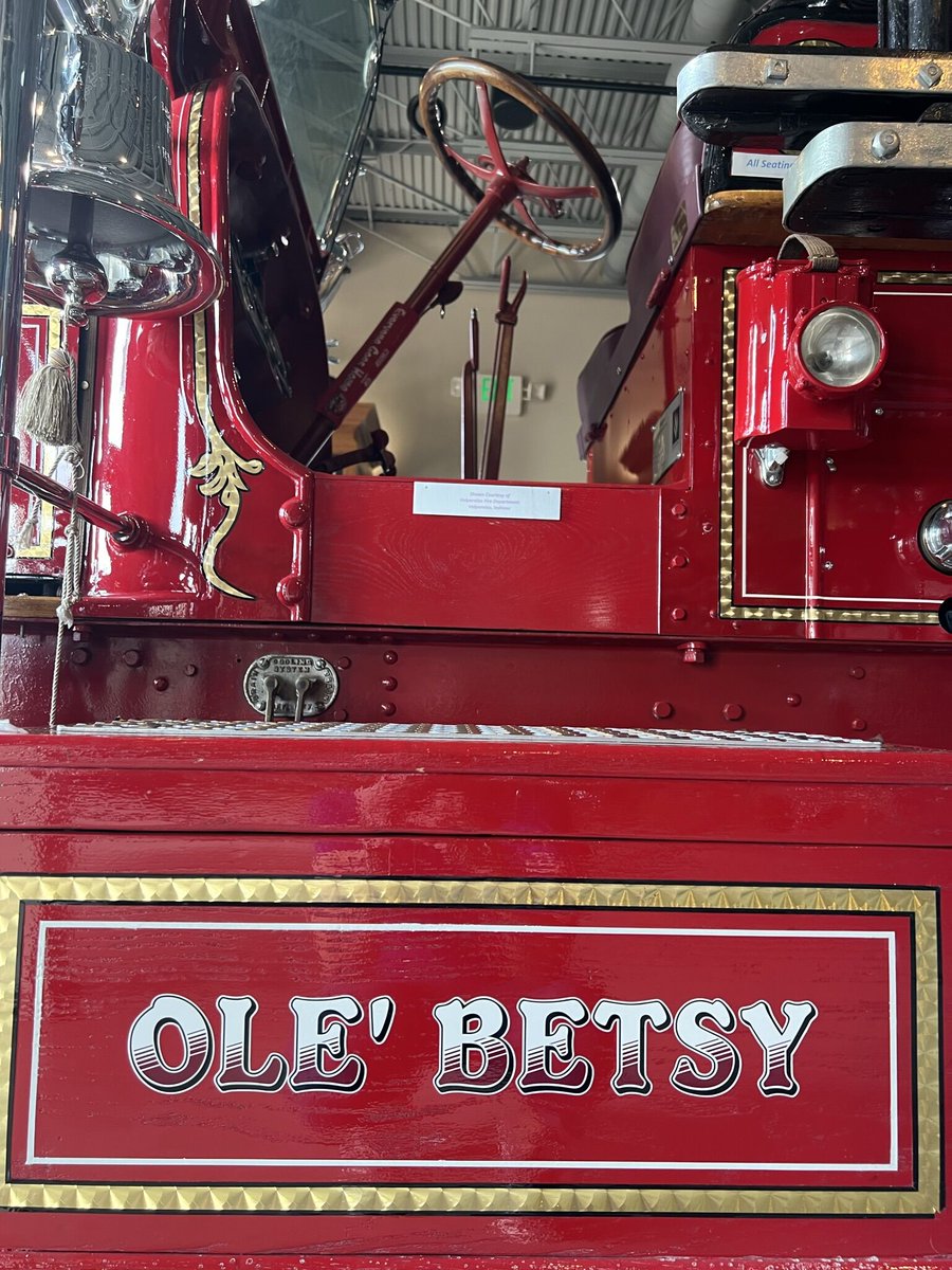 taskforcetips's tweet photo. ๐ Say hello to Ole' Betsy! ๐
This 1923 Seagrave Fire Engine Pumper served Valparaiso Fire Department for 40 years before her retirement. Now, she resides in our museum!
#Firefighting #Firefightinghistory #ValparaisoFireDepartment https://t.co/UgF7WCbhYO