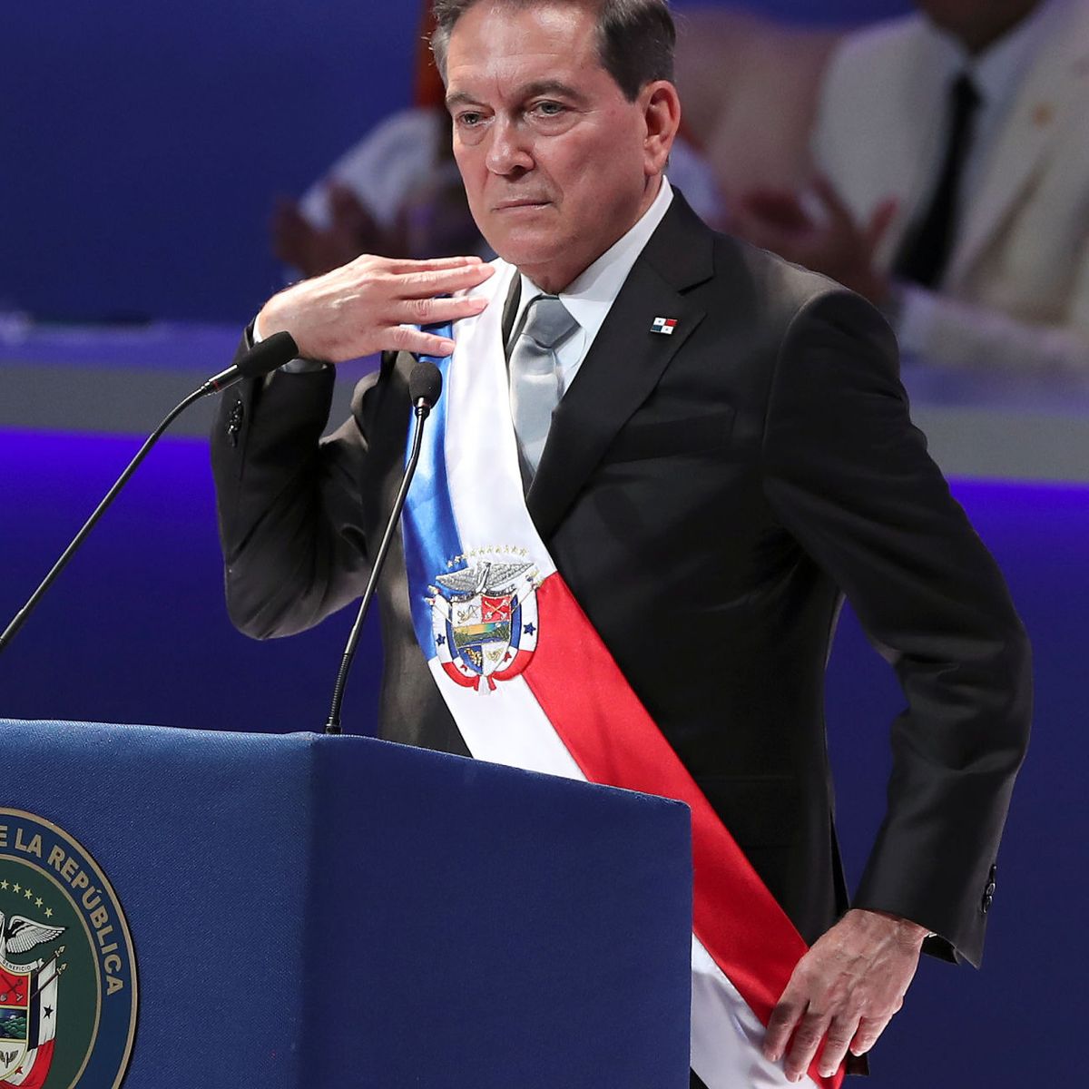 LuisTejeira9's tweet photo. #PanamáAlerta Cárcel por traición a la Patria al ptde. Nito Cortizo y su Consejo de Gabinete por haber autorizado el contrato entre el Estado y Minera Panamá que se promueve en la Asamblea Nacional. Violando nuestra constitución y soberania que causará inestabilidad social https://t.co/A3rALCix3m