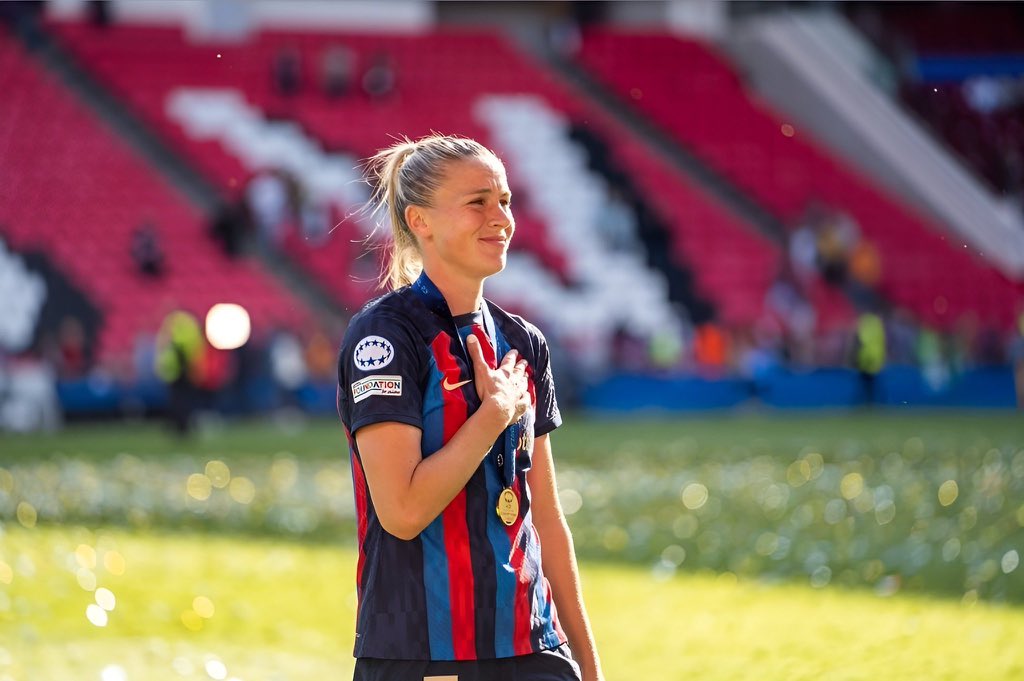 Ana Crnogorcevic tweet media