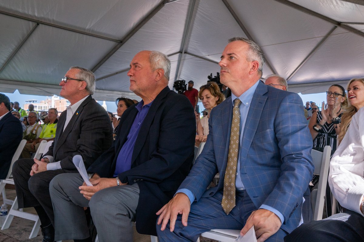 Thank you to all those who joined us today for the Penn’s Landing CAP groundbreaking along with all of our partners. We are so excited for what’s to come on the #PhillyWaterfront.

parkatpennslanding.com

#MyPhillyWaterfront #ParkAtPennsLanding