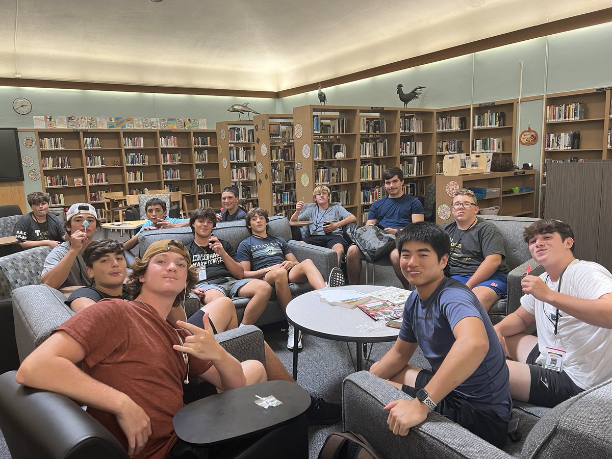 Wantagh HS Library tweet media