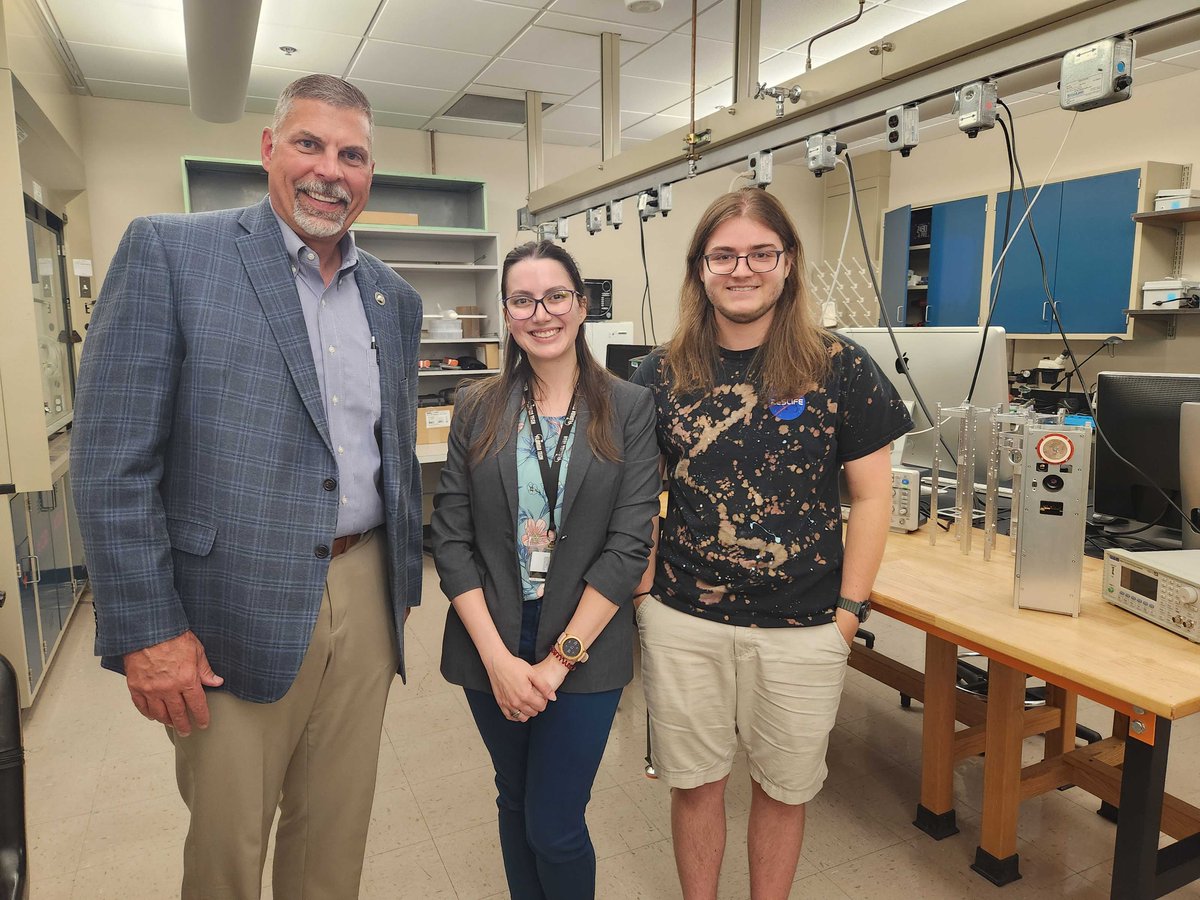 Today <a href="/FloridaTechPrez/">John Nicklow</a> (Dr. John Nicklow) visited the SPACE Lab! We talked about our current projects, showed some mock-up CubeSats, and displayed orbital calculations. What a great conversation we had! Thank you for the visit! 🛰️🚀🎓 
<a href="/FloridaTech/">Florida Tech</a>