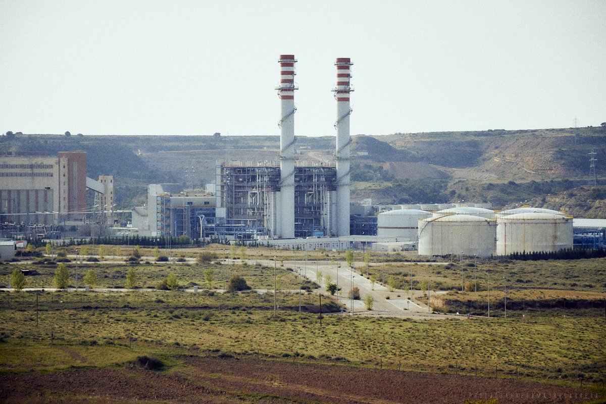 10 por ciento de Telefónica por Arabia Saudí, la pregunta es obvia: ¿Cuántas empresas españolas importantes están participadas por empresas o países árabes?
Principales inversiones árabes en España en la última década acmedia.es/principales-in…