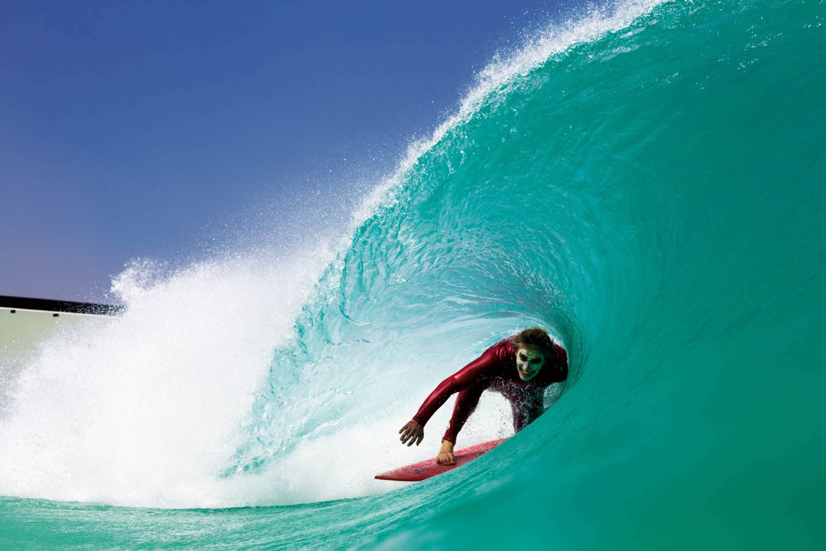 SurfersJournal's tweet photo. Photographer Josh Tabone’s style is part nature, part nurture: His background in bodyboarding has given him experience in crucial zones. Pick up a copy of our new issue for the full portfolio.

https://t.co/FzkOYk0uLB https://t.co/MyqdnxnttD