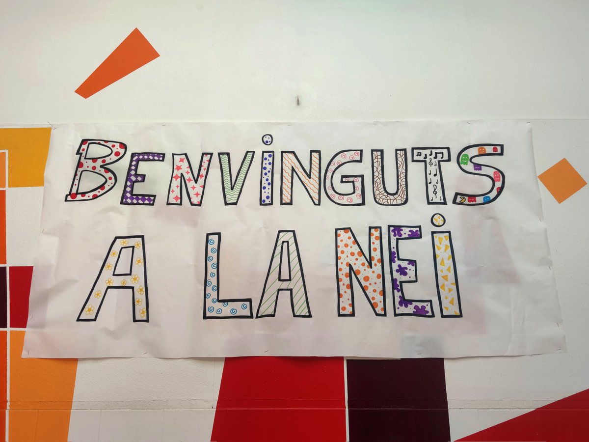 angela_hhc's tweet image. Comencem un nou curs ple de reptes, energia i il•lusió! Som-hi! #5èNEI #JEClot @JesuitesEdu