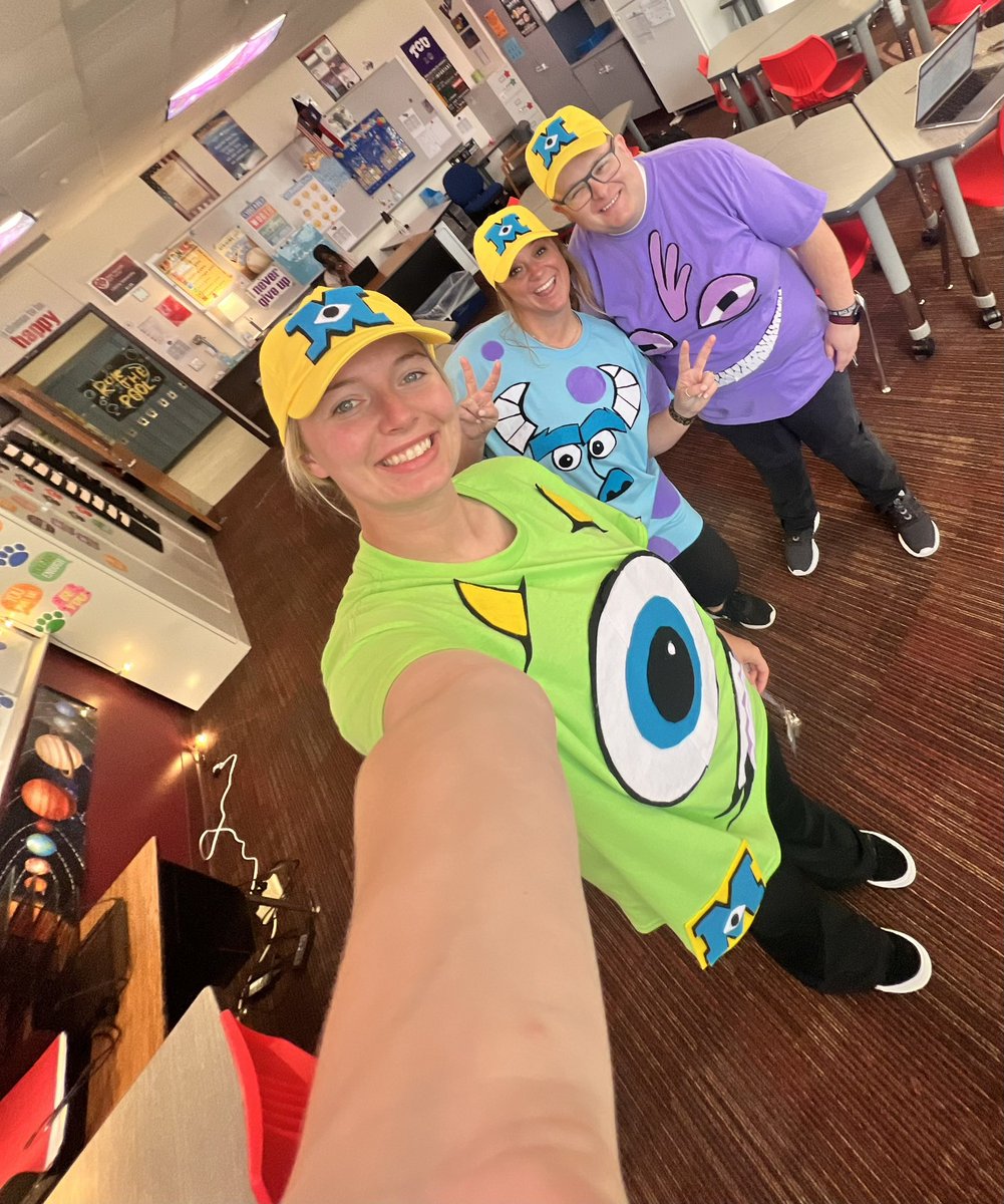“Just reach deep down and let the scary out.” - Sully, Monsters University 

//Homecoming Dress Up Day : Twin Day// ❤️🖤