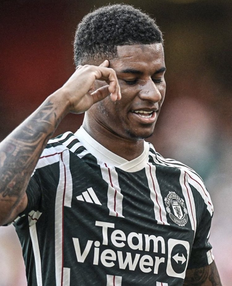 UtdFaithfuls's tweet image. • 41 goal contributions in 56 games
• 1 trophy
• 2 finals
• PFA Fans' Player of the Year

But somehow Marcus Rashford wasn't included in the Ballon d'Or nominee list.

The disrespect is unreal.

Without a doubt one of Europe's best players last season. ❤️