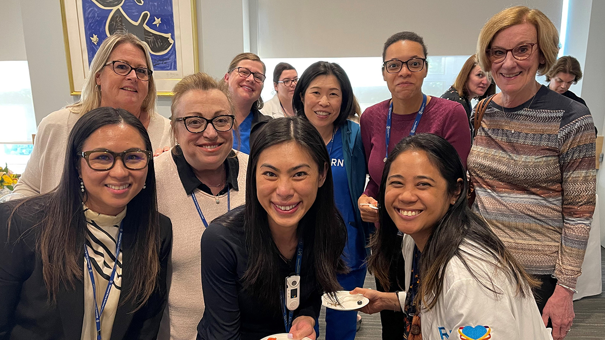MSKCancerCenter's tweet photo. MSK's #ClinicalNurseSpecialists not only ensure the best possible experience for our patients but are always looking for ways to push the field of #nursing forward. Join us in wishing these innovators a happy Clinical Nurse Specialists Week! https://t.co/Q8gMrw4TY5
