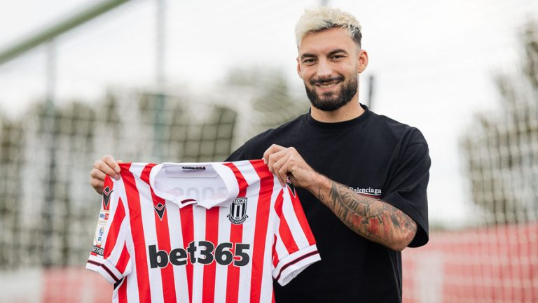 Deux membres de la sélection vont découvrir la <a href="/freflchamp/">FR - EFL Championship🏴󠁧󠁢󠁥󠁮󠁧󠁿🇫🇷</a> car Sead Hakšabanović rejoint Stoke City tandis que Milutin Osmajić rejoint Preston !