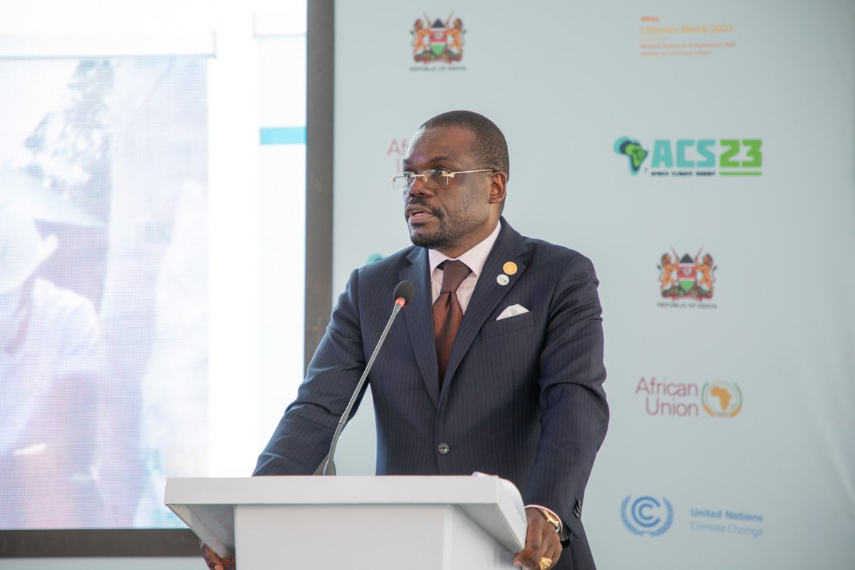 AfricaCDC's tweet photo. 1. “Together, these crises create the conditions for a perfect storm. As we acknowledge the urgent connection between health and our changing climate, we know that we will not have healthy people if we do not have a healthy planet.” https://t.co/cnKqdWllDX