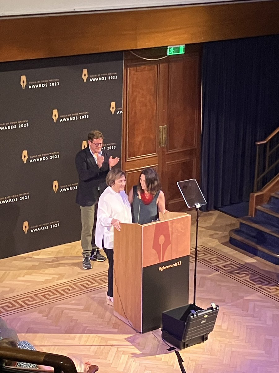 DimitriHoutart's tweet photo. Many congratulations to @Olia_Hercules  for winning the special award at the #gfwawards23 for her amazing #CookForUkraine. Here receiving her award from @DeliaOnline and @matt_tebbutt https://t.co/6uPhmlyOvv