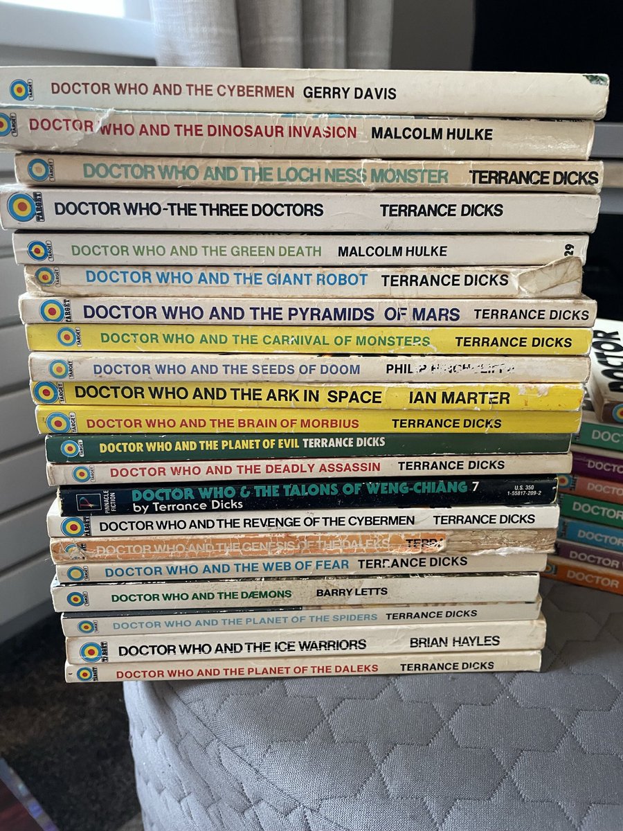 HTNantiques's tweet photo. And of course, there is my #ebay store which is home to many #doctorwho items including #targetbooks #virginbooks #bbcbooks and #figurines and #figures #vintageshowandsell
https://t.co/oZrkKzVoF9 https://t.co/9k7PQPWpMP