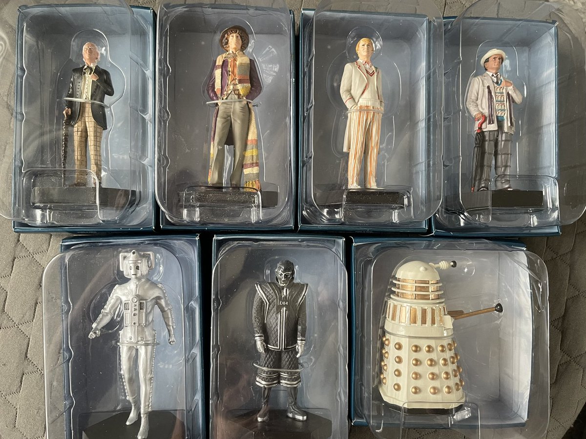 HTNantiques's tweet photo. And of course, there is my #ebay store which is home to many #doctorwho items including #targetbooks #virginbooks #bbcbooks and #figurines and #figures #vintageshowandsell
https://t.co/oZrkKzVoF9 https://t.co/9k7PQPWpMP