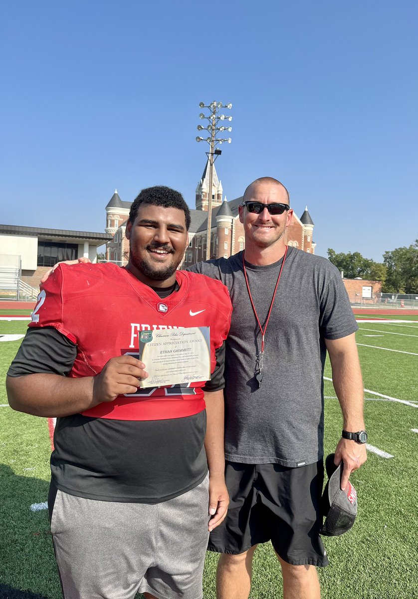 Congratulations to Ethan Grimmett has been given the Citizen Appreciation Award! <a href="/ClaremorePolice/">Claremore PD</a> <a href="/GrimettEthan/">Ethan Grimett</a> #BTF