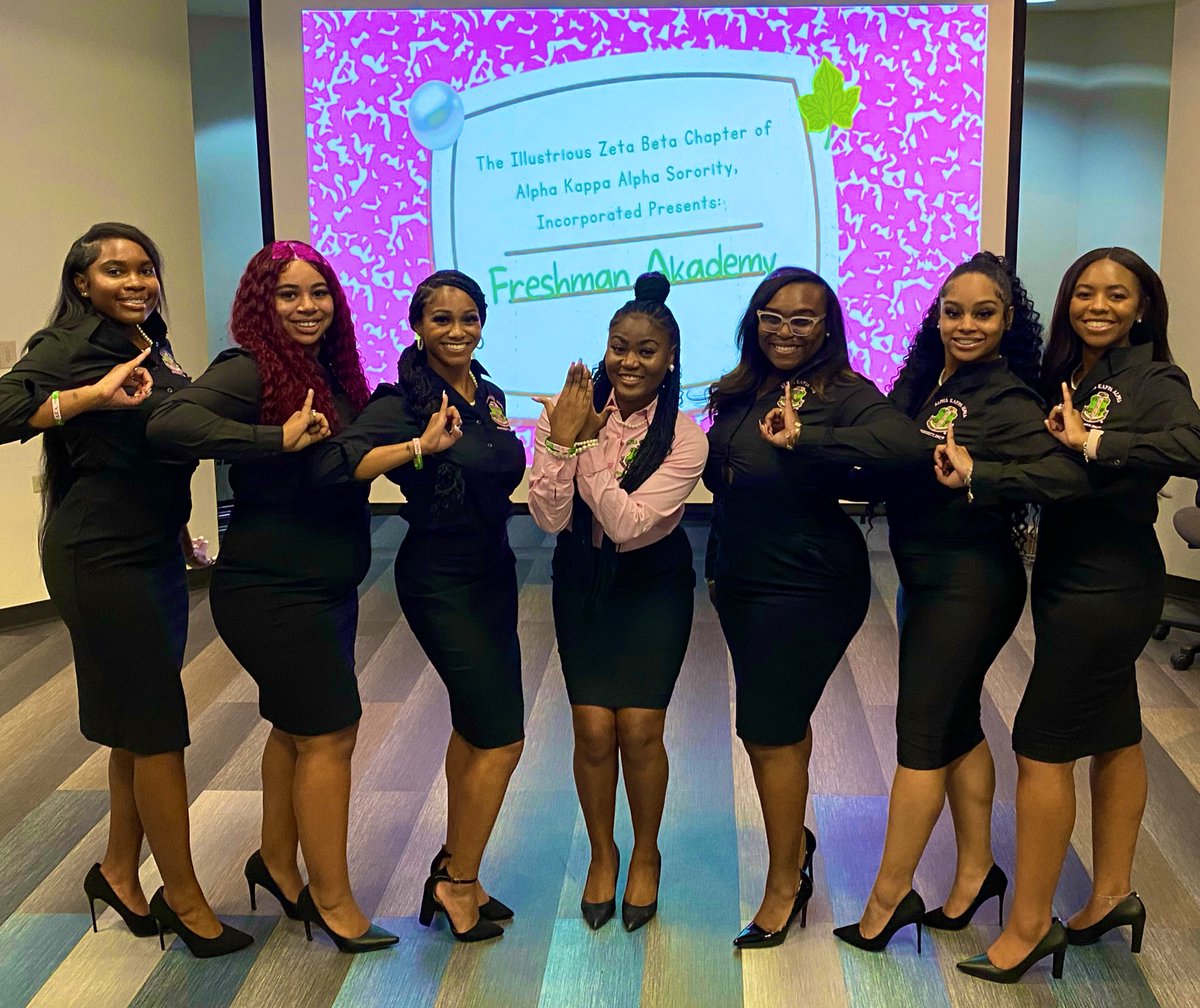 lamar_akas's tweet photo. Thank you to everyone who attended our Freshman AKAdemy event. Lots of valuable tips were discussed on how to be successful in and out of the classroom as well as in the professional world. Remember, it’s not about how you start, it’s all about how you finish 💕 https://t.co/o1x9UNcE6c
