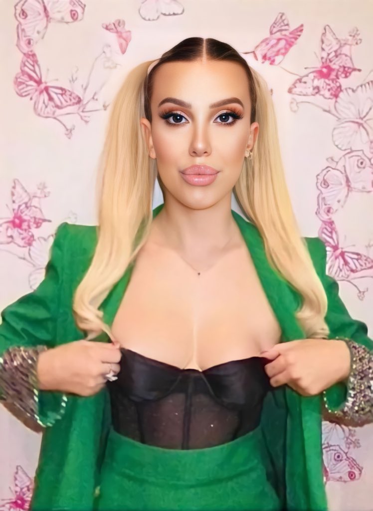 Goon_Topia's tweet photo. Milly is a gooners worst nightmare. 

Dm for sessions

#catfishfindom #findom #celebcatfish #sissy #humanatm #walletdrain #beta https://t.co/mM2lg7qgGn