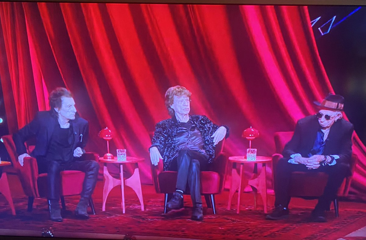 Potdomme, sex, drugs en rock en roll. Alles gedaan wat slecht is voor iedereen en dan toch zo oud worden. Hoe is het mogelijk? Petje af🎸🎤