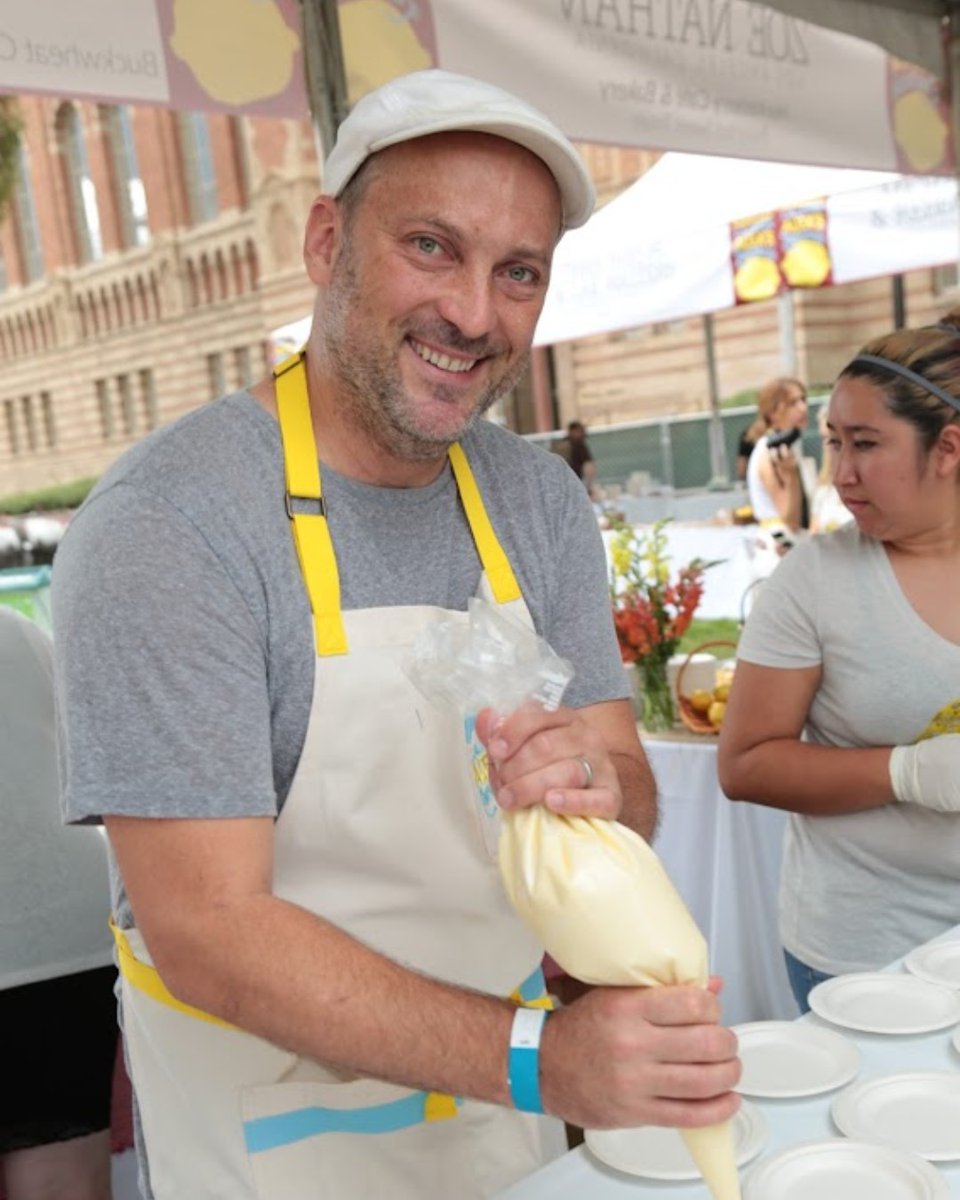 L.A. Loves Alex's tweet media