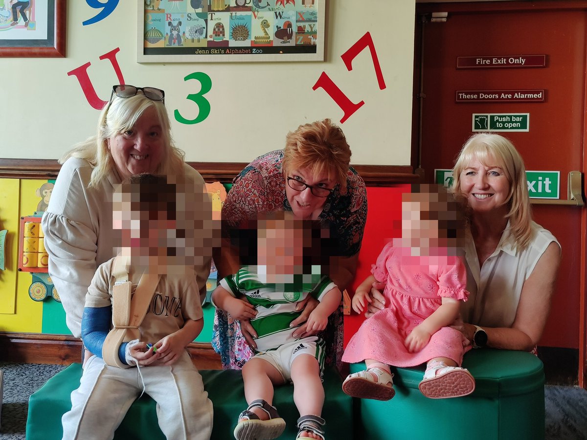 PhilMcCue's tweet photo. Many years ago all the cousins would be abandoned in a bedroom full of coats on New year's Day at my dear old grannies while the adults enjoyed a good blether. Fast forward a few years and suddenly we're the grandparents. #granniesdayoot. https://t.co/4UFZH2rGNi