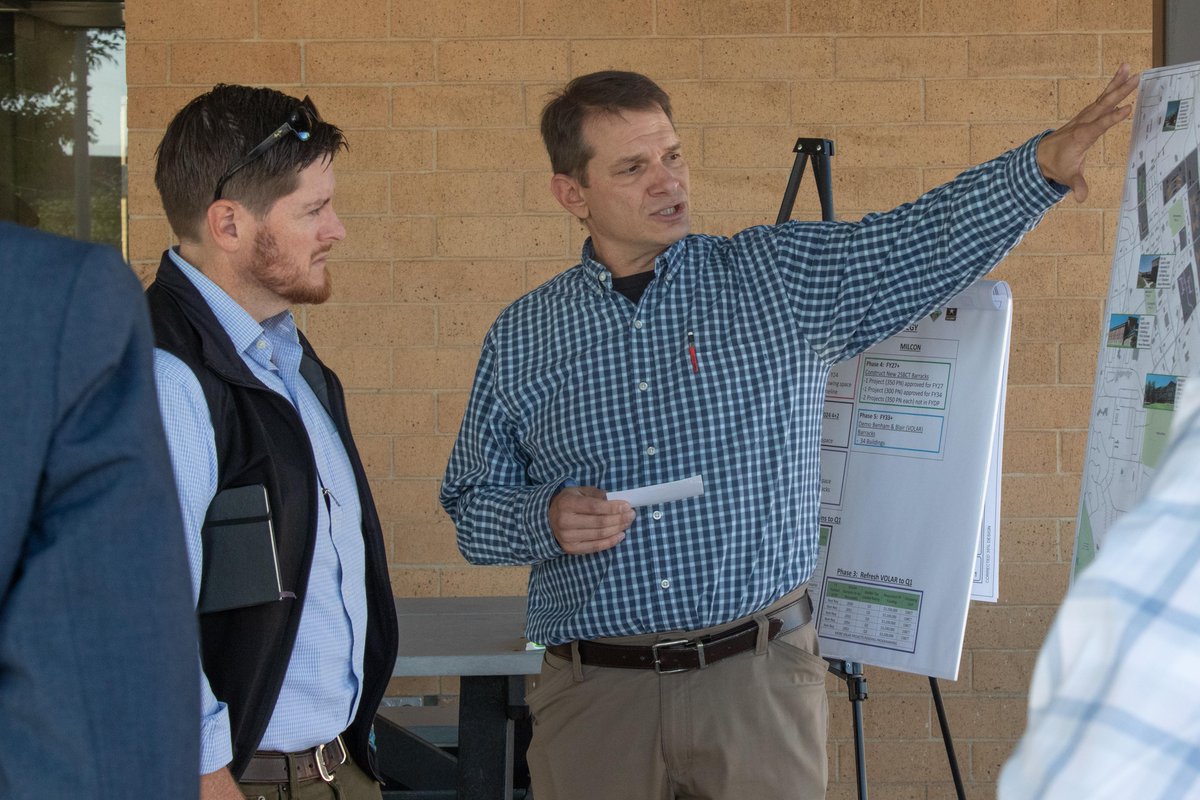 4thInfDiv's tweet photo. Today, #4ID leaders welcomed the Assistant SECDEF for Energy, Installations, and Environment, Mr. Brendan Owens, to Fort Carson, CO. During his visit, he toured the barracks, housing and the Future Site Colorado Springs Utilities Antiderivative Generator.

@DeptofDefense https://t.co/4uZvuqHF7w