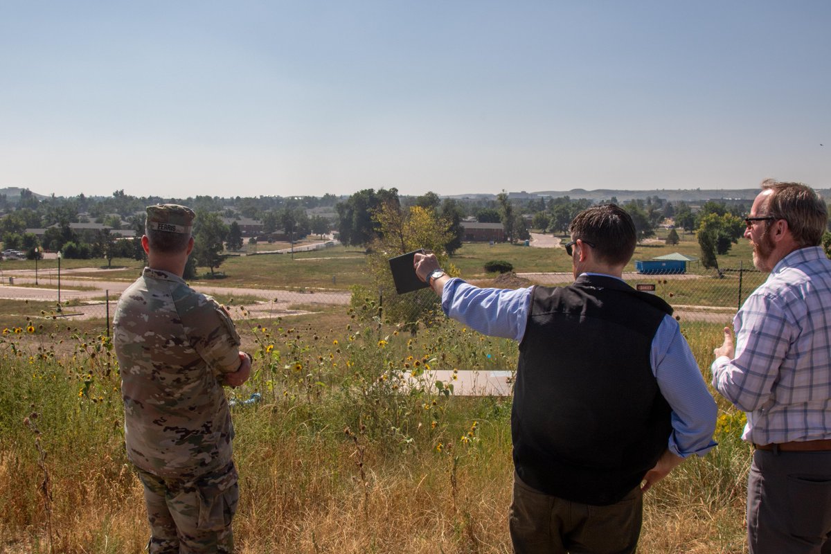 4thInfDiv's tweet photo. Today, #4ID leaders welcomed the Assistant SECDEF for Energy, Installations, and Environment, Mr. Brendan Owens, to Fort Carson, CO. During his visit, he toured the barracks, housing and the Future Site Colorado Springs Utilities Antiderivative Generator.

@DeptofDefense https://t.co/4uZvuqHF7w