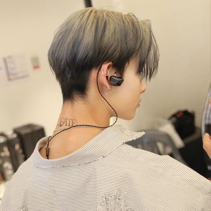 ethnenzo's tweet photo. {RESTARTING DAY 6}
Hi everyone~ l'm enzo 🐆

— he/him 
— not new to #kpoptwt &amp; #stantwt
— looking for interactive moots, all fandoms are welcome  
— multi 

♡/↻ to be moots &amp; to spread! 
Thankyouu~  🐆 https://t.co/Lai31wl5zJ