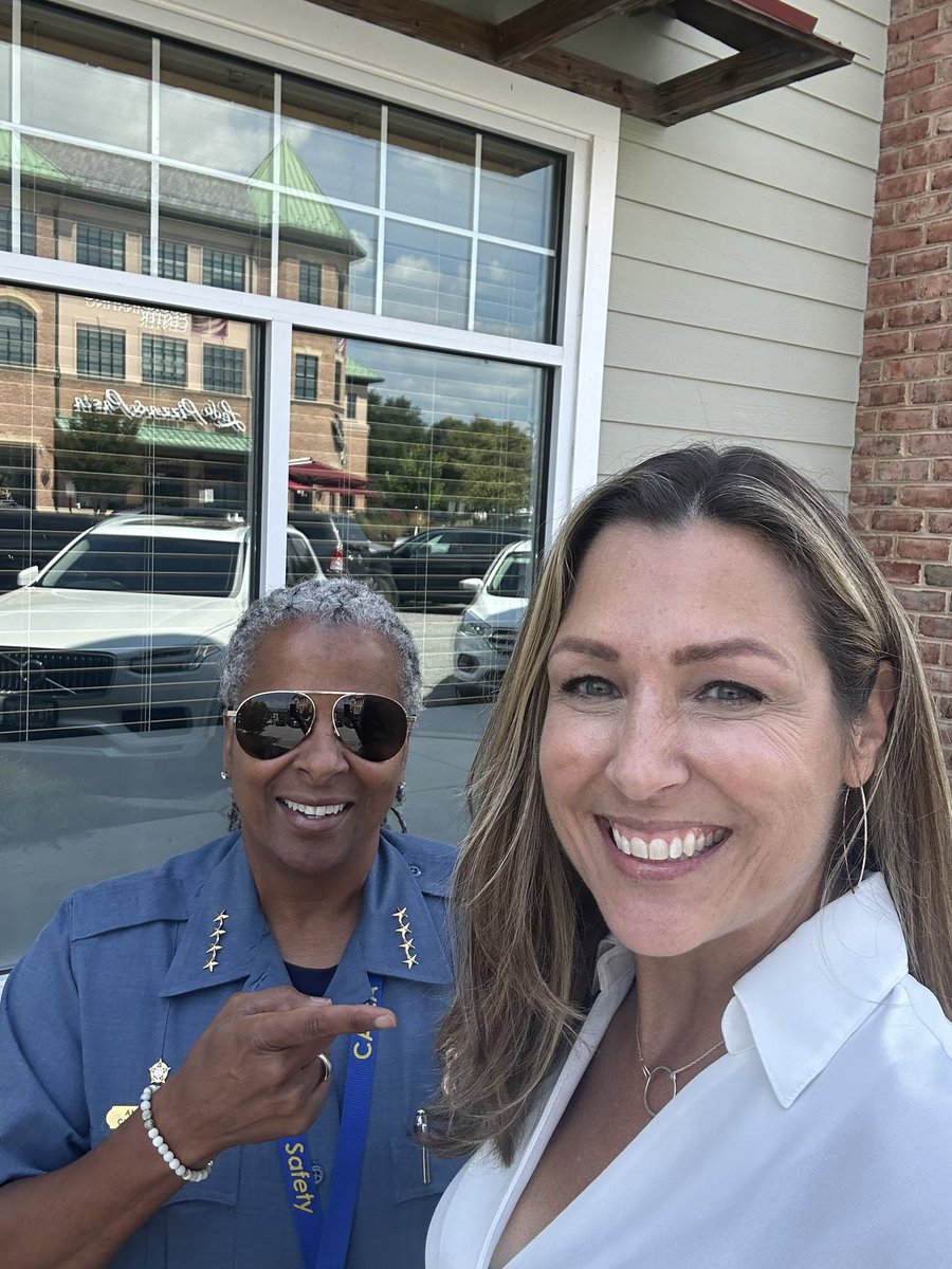 JulieParkerComm's tweet photo. Chief Amal Awad of @AACOPD and I go way back. She’s a strong proponent of sharing information with the public. That’s one of the many reasons we’ve been friends for more than a decade. 
She’s got the glasses on like she’s about to pull me over. 😎 https://t.co/kdaFEuKDlS