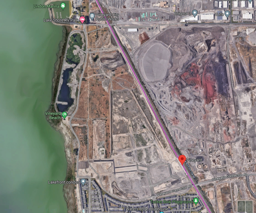 pushtheneedle's tweet image. this is how TOD is done. 

thousands of residential units, mixed use design, and a destination. incredible to see the work done by @JeffSpeckFAICP here.

this kind of bold vision will build a tax base and build ridership for that rail line to flourish.