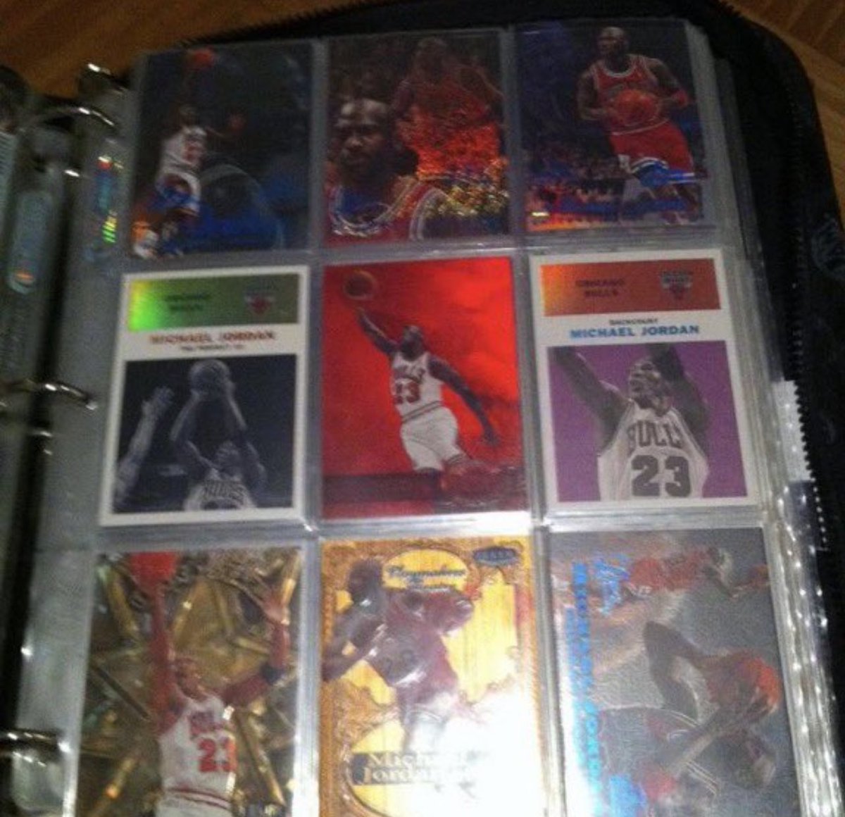The Collectibles Guru tweet media