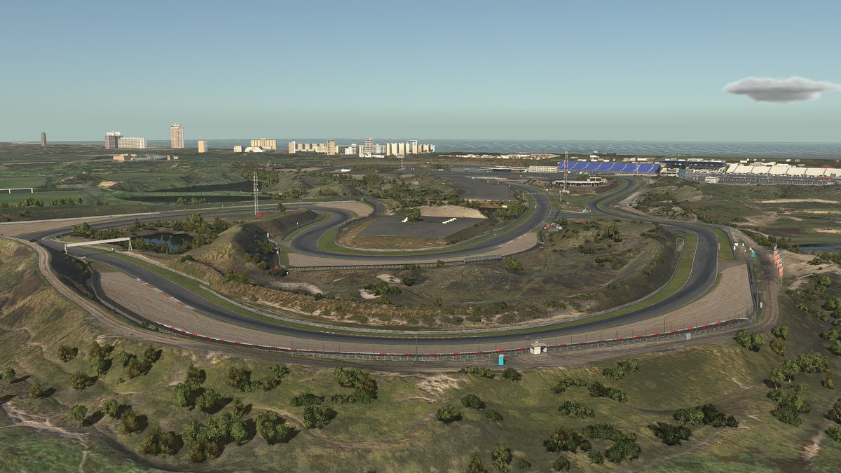 iRacing's tweet photo. The 2023 Season 4 update is PACKED new with content and features!

You can learn about all of it here: https://t.co/NiyVsRPXKe https://t.co/PDdwOoksZV